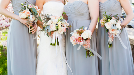 A Guide to the Ideal Bridesmaids' Hair Accessory